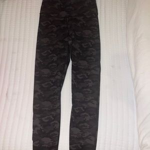 Fabletics leggings